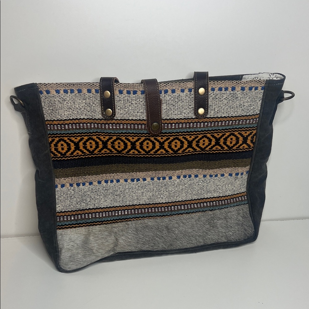 Myra Bag Mello weekender bag